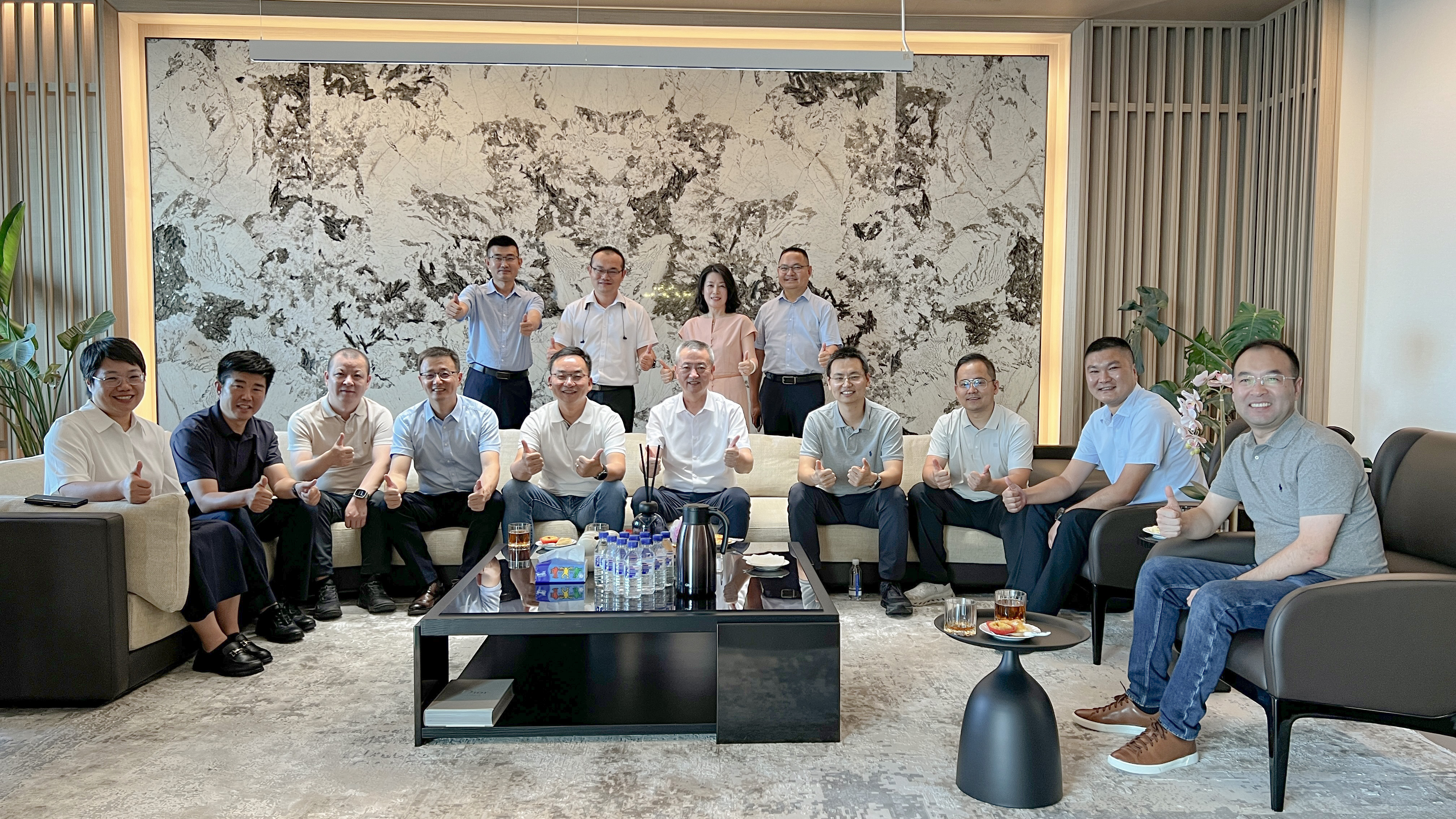 沁尔康与视源股份达成战略合作